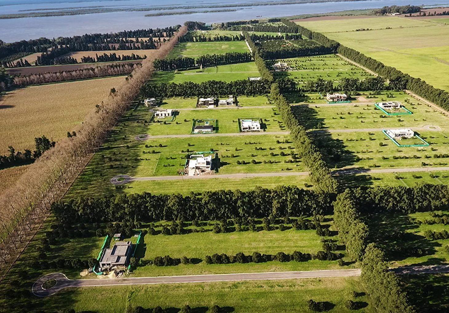 Foto de TERRENO EN AZHARES DEL PARANÁ FIGHIERA - 1147 M2, imagen 1