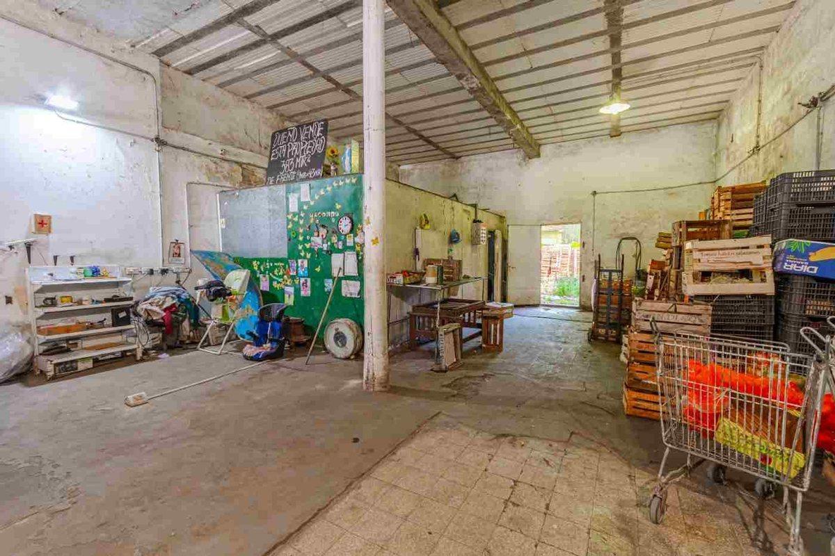 Foto de VENTA DE PROPIEDAD COMERCIAL A REFACCIONAR., imagen 1
