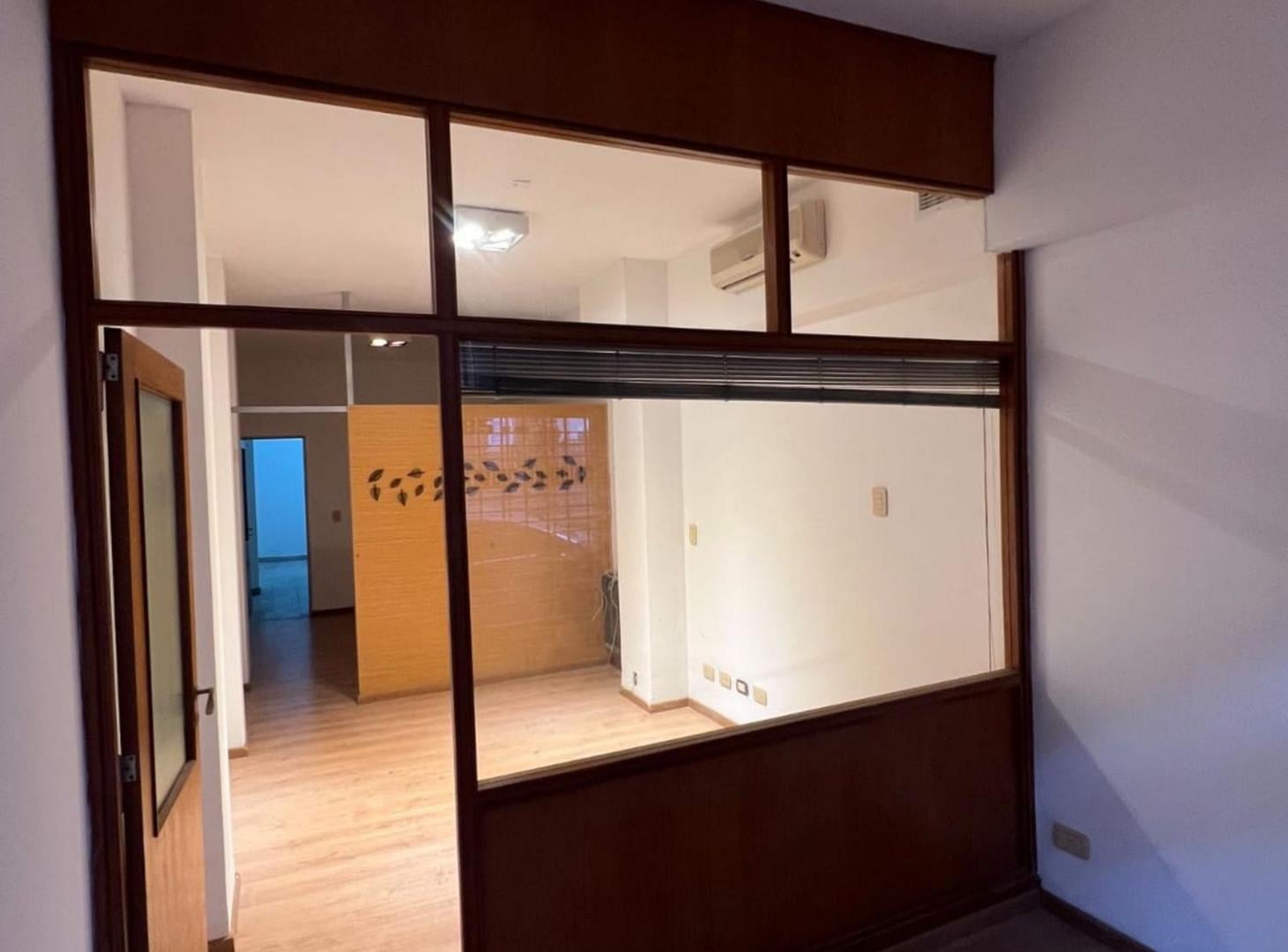 Foto de VENTA OFICINA ZONA CENTRO, imagen 2