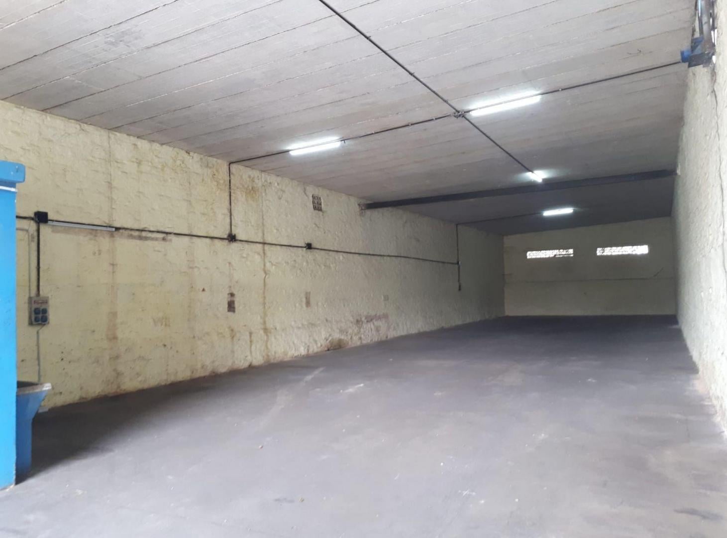 Foto de Galpon en venta a metro de circunvalacion, imagen 1