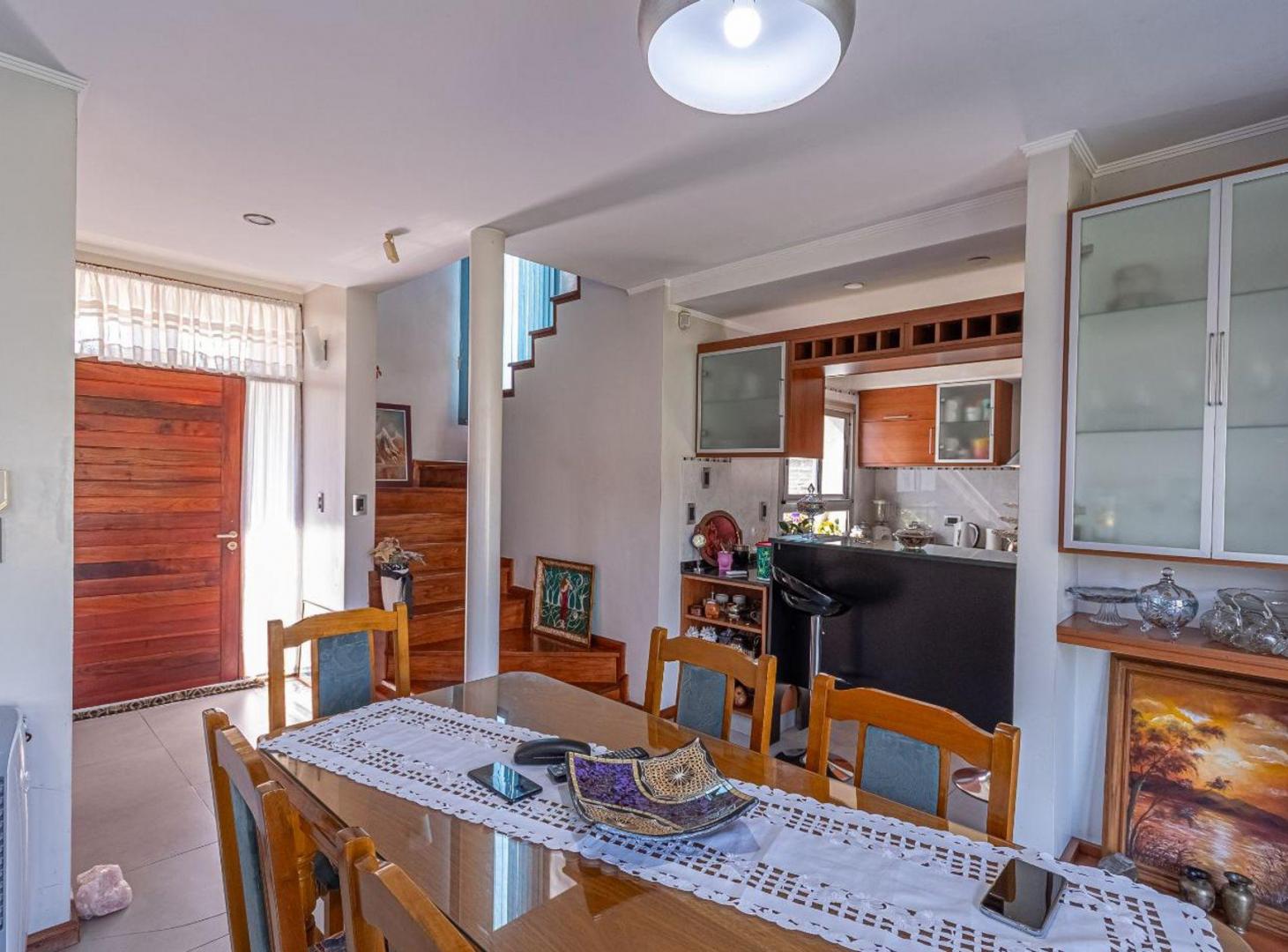 Foto de CASA EN VENTA 3 DORMITORIOS-RICARDONE, imagen 3