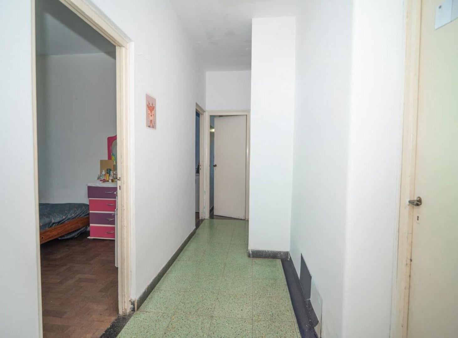 Foto de CASA EN VENTA Y LOCAL COMERCIAL A REFACCIONAR, imagen 3
