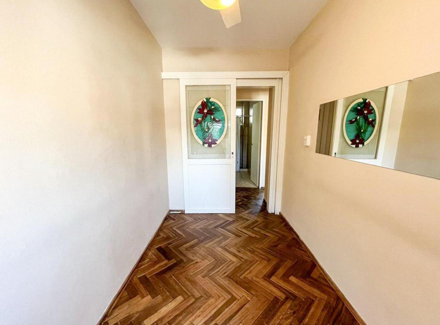 Foto de DEPARTAMENTO EN VENTA JUJUY Y OROÑO ROSARIO, imagen 2