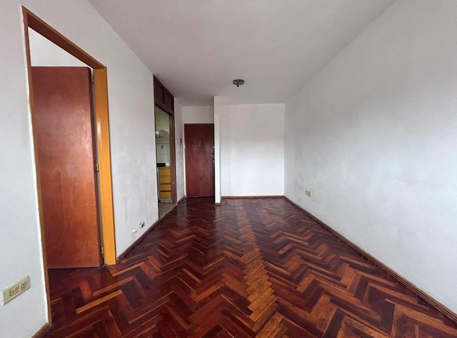 Foto de VENTA DEPARTAMENTO UN DORMITORIO - CENTRO, imagen 2