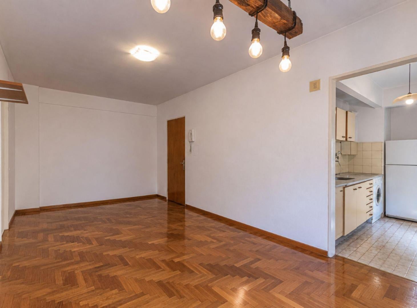 Foto de VENTA DEPARTAMENTO UN DORM CON BALCON B.LOURDES, imagen 2