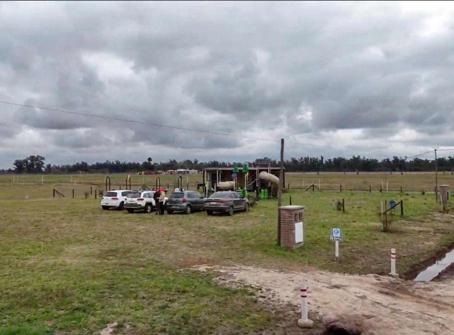 Foto de VENTA Lote de 500 m2 en Barrio Estancia Piñero, imagen 5