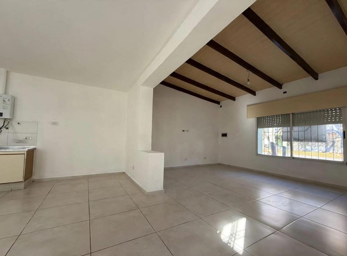 Foto de VENTA DE CASA DE 2 DORMITORIOS EN FISHERTON, imagen 5