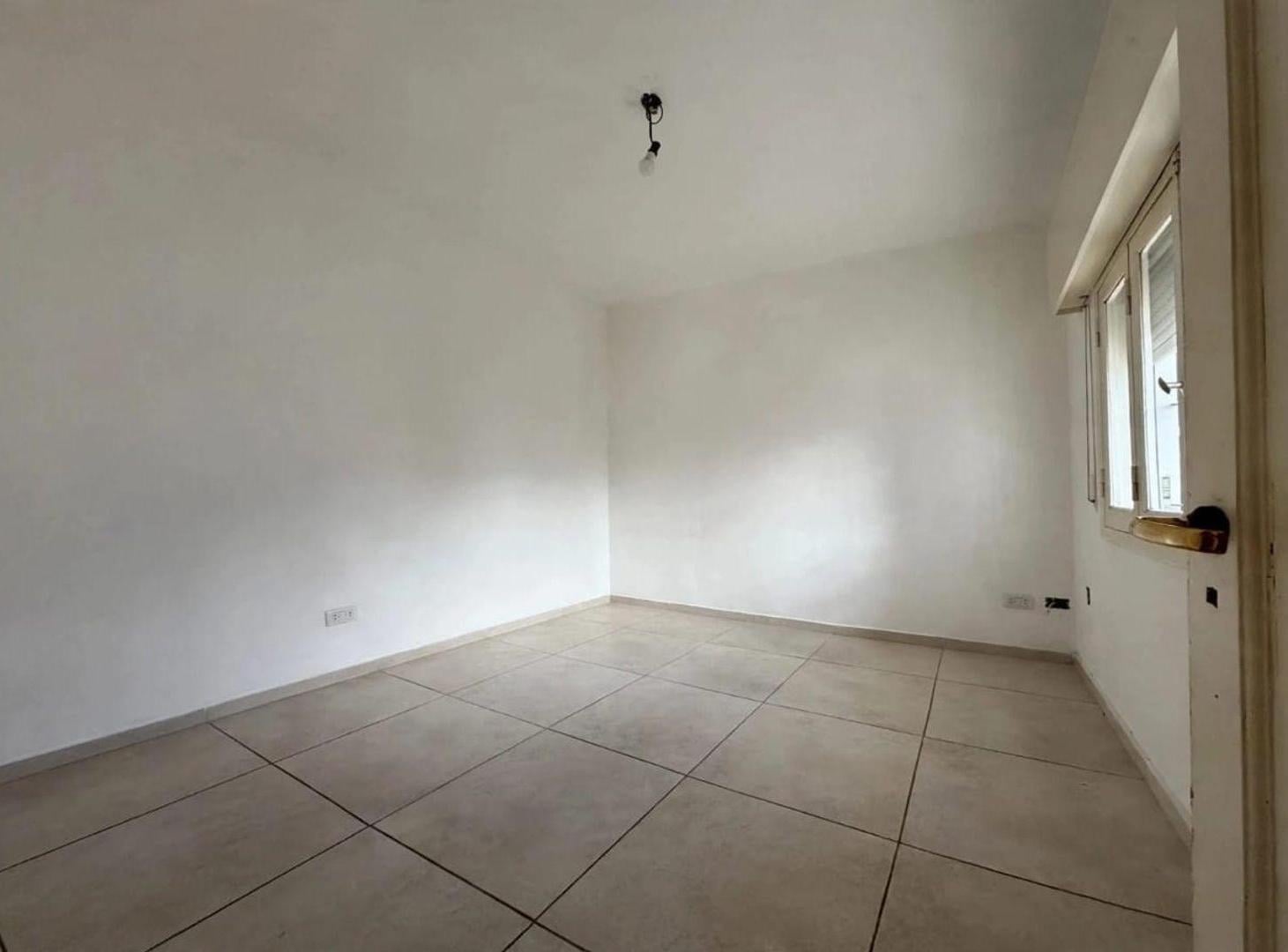Foto de VENTA DE CASA DE 2 DORMITORIOS EN FISHERTON, imagen 4