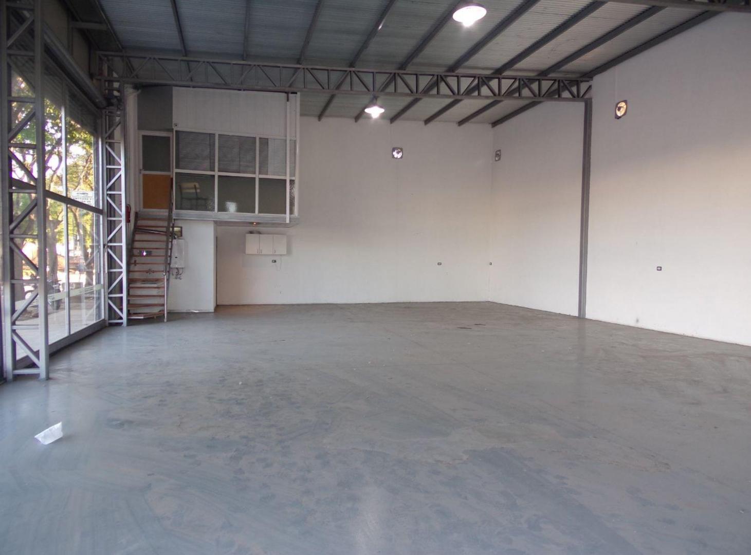 Foto de Local Comercial en Venta Uriburu y Av Francia, imagen 4