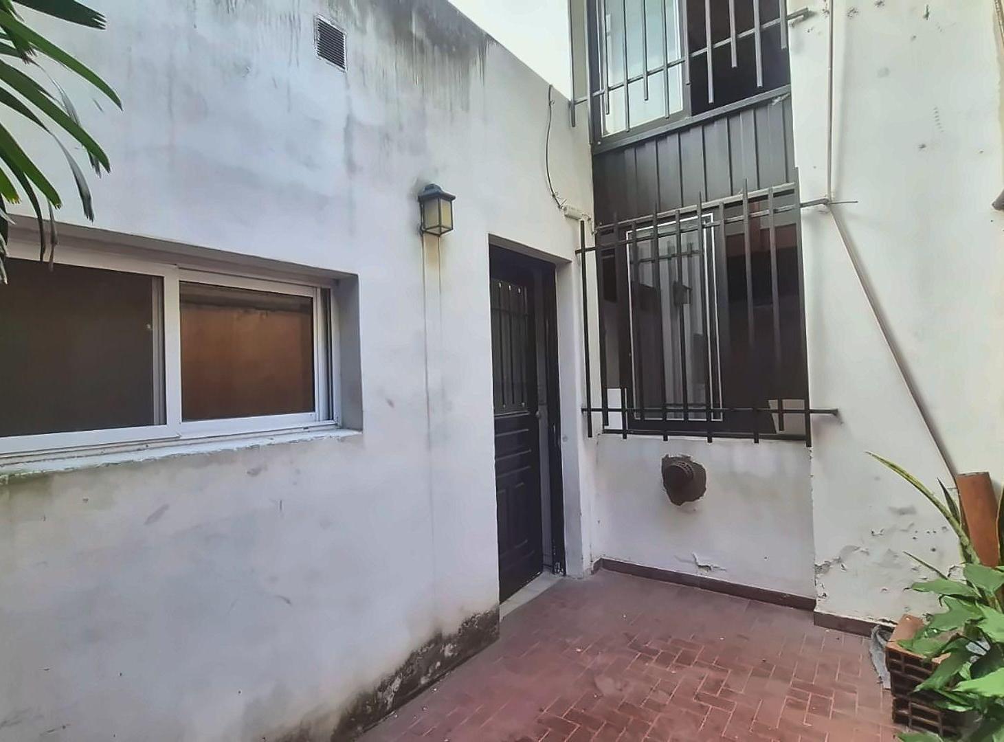 Foto de PH EN VENTA ITALIA 700 1 DORMITORIO PATIO TERRAZA, imagen 2