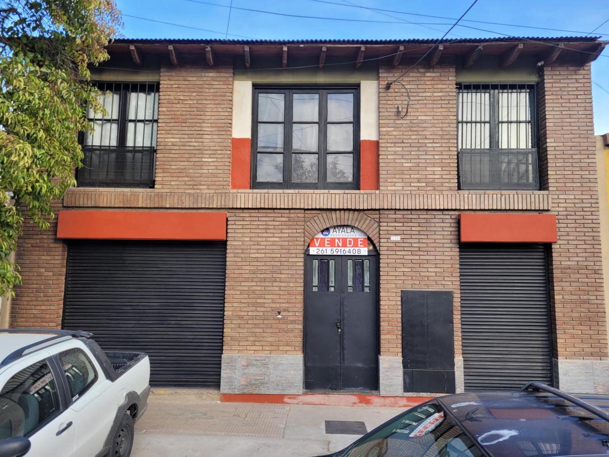 Conjunto de 3 Departamentos y 2 Locales Comerciales! 1