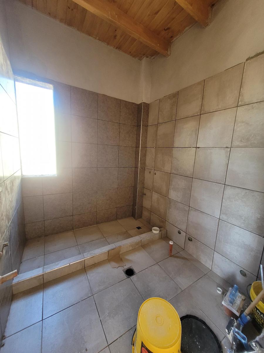 Venta de Departamentos B° Andesmar, 2 Dorm., Cochera, Entrega 30 Diás 5