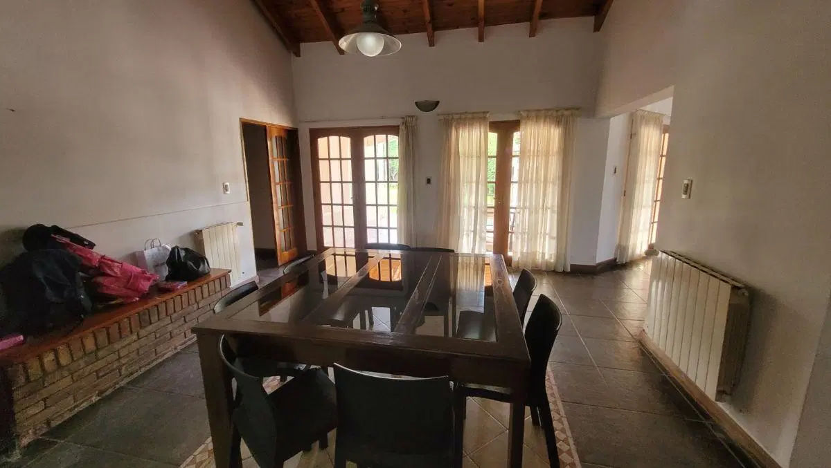 VENTA CASA EN BARRIO CON ACCESO RESTRINGIDO, CALLEJON CERRADO. 1