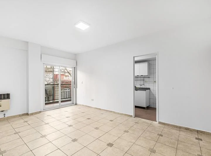 Departamento en  alquiler -3 ambientes- Floresta 2
