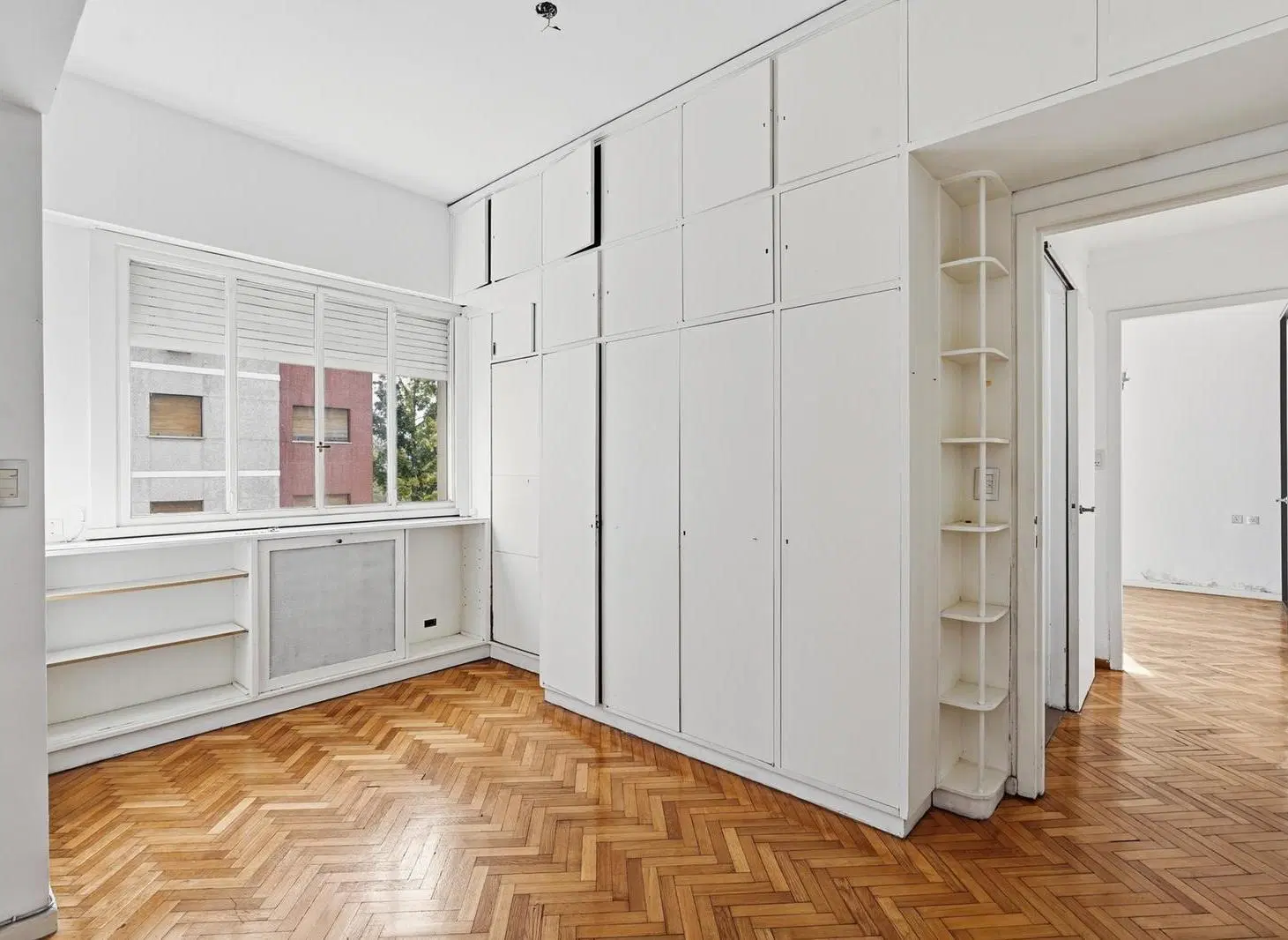 VENTA DEPARTAMENTO DE 3 AMBIENTES CON BALCON EN CABALLITO 5