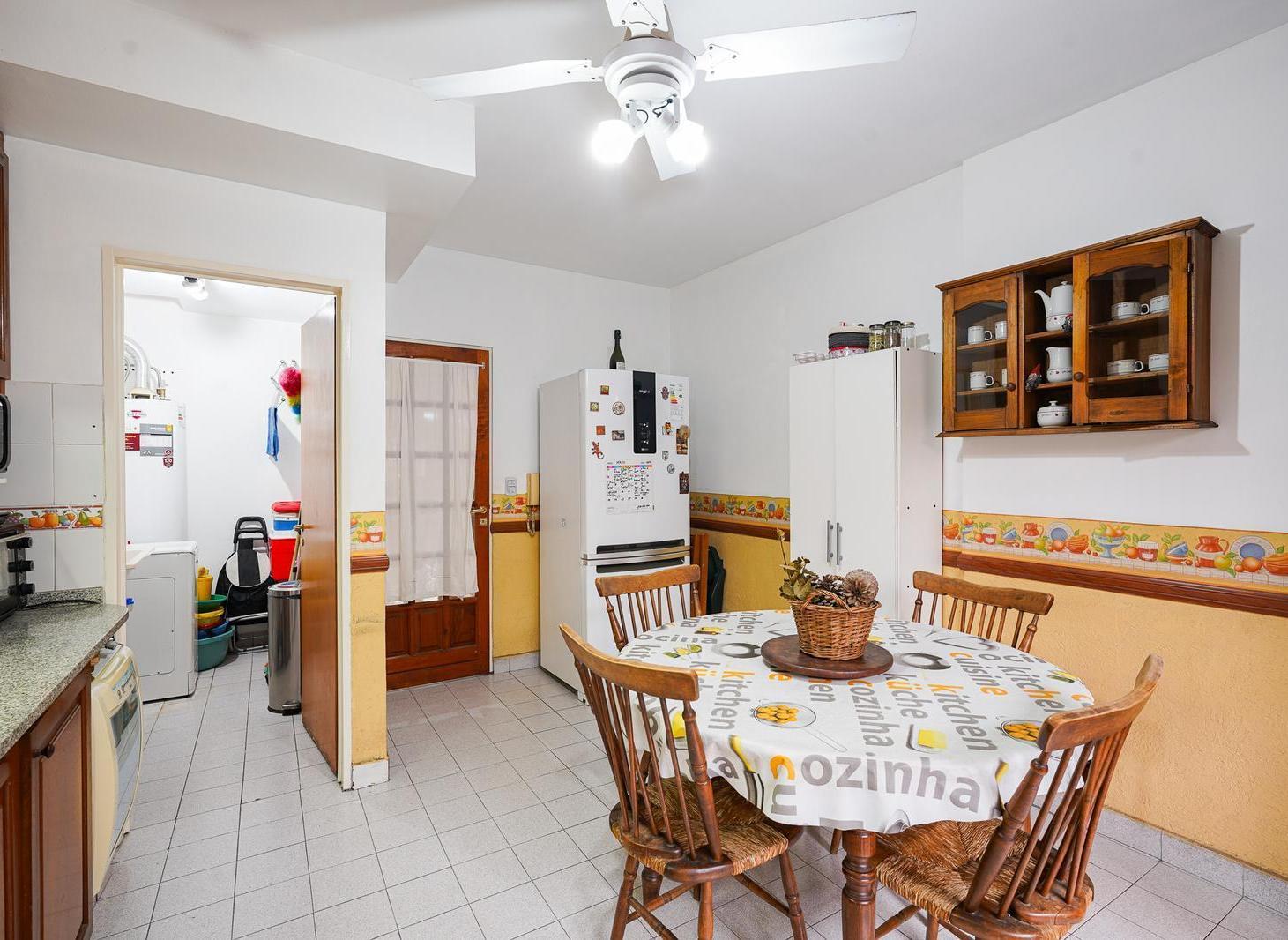 Foto de VENTA DUPLEX CON COCHERA EN PARQUE CHACABUCO, imagen 5