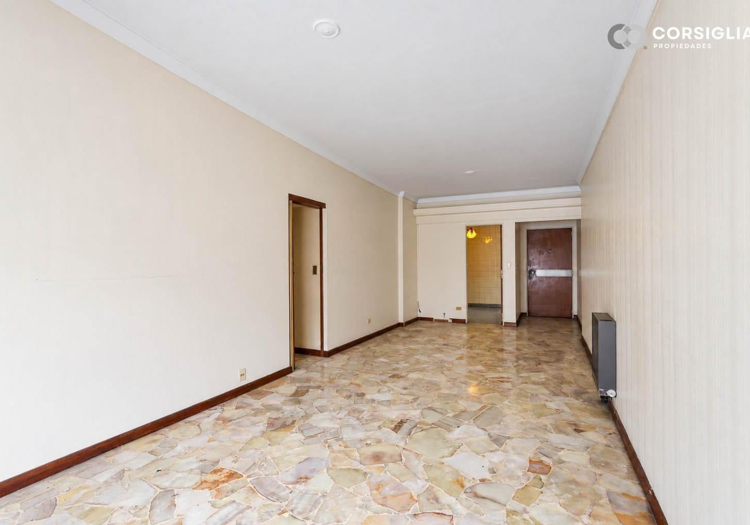 Foto de Venta departamento de 4 ambientes con dependencia en Flores, imagen 5