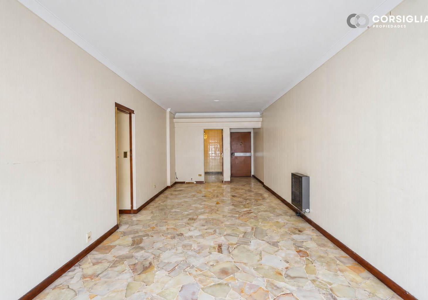 Foto de Venta departamento de 4 ambientes con dependencia en Flores, imagen 4