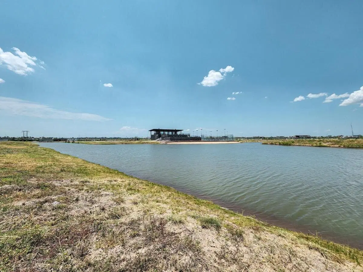 VENTA LOTES FUNES LAKES 4