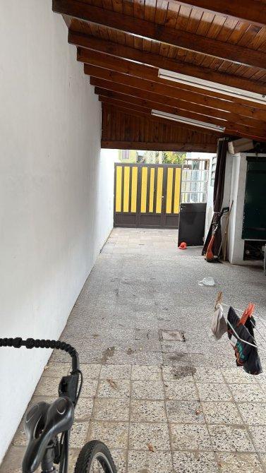 CHALET DE 3 AMB SOBRE AMPLIO LOTE - VENTA