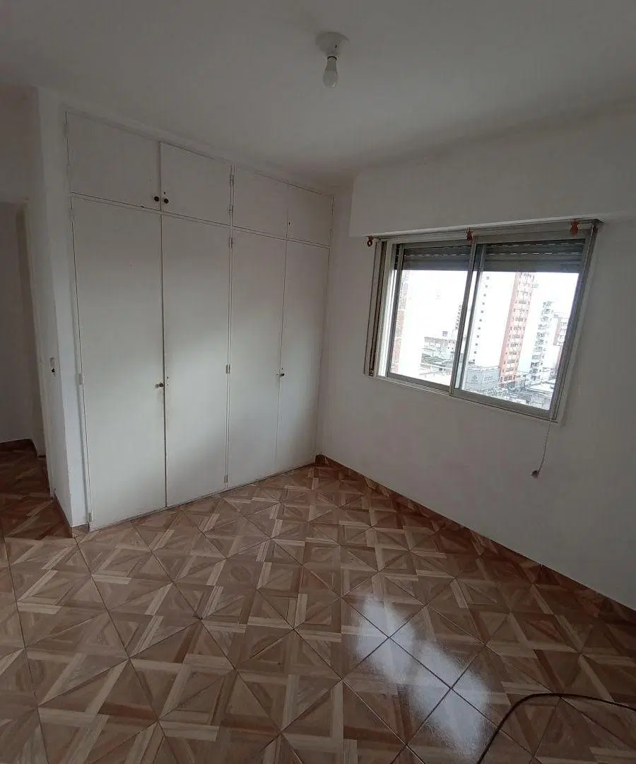 ALQUILER - Departamento 2 ambientes en Quilmes Centro 2