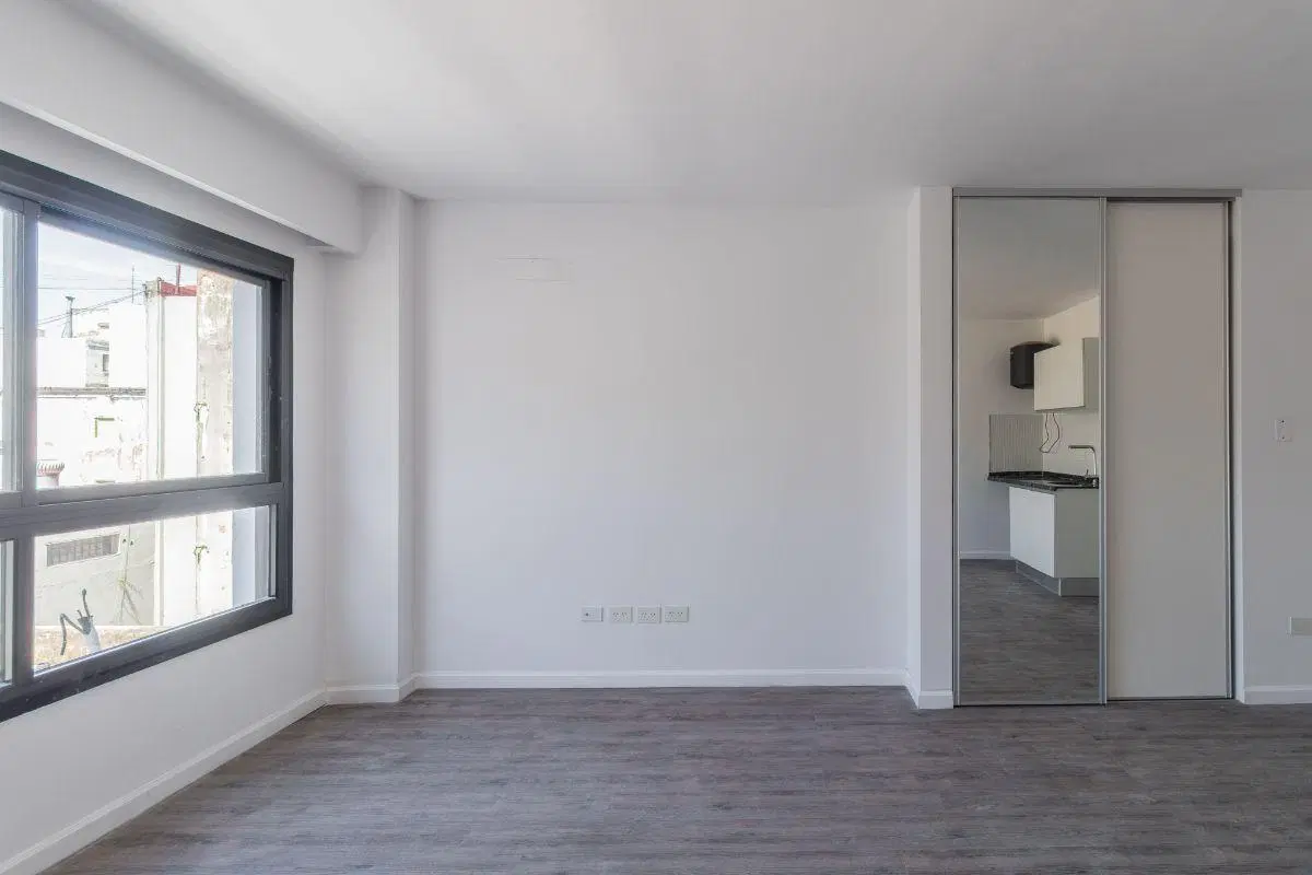 Venta departamento a estrenar piso 5 apto profesional y apto temporario Monserrat 4