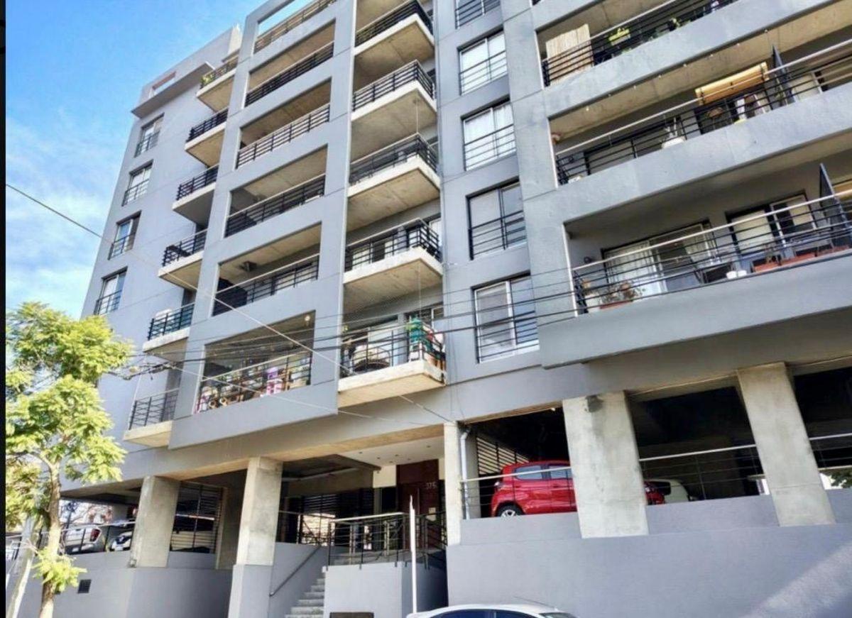 Foto de ALQUILER 2 AMBIENTES CON COCHERA Y AMENITIES EN TIGRE CENTRO, imagen 1