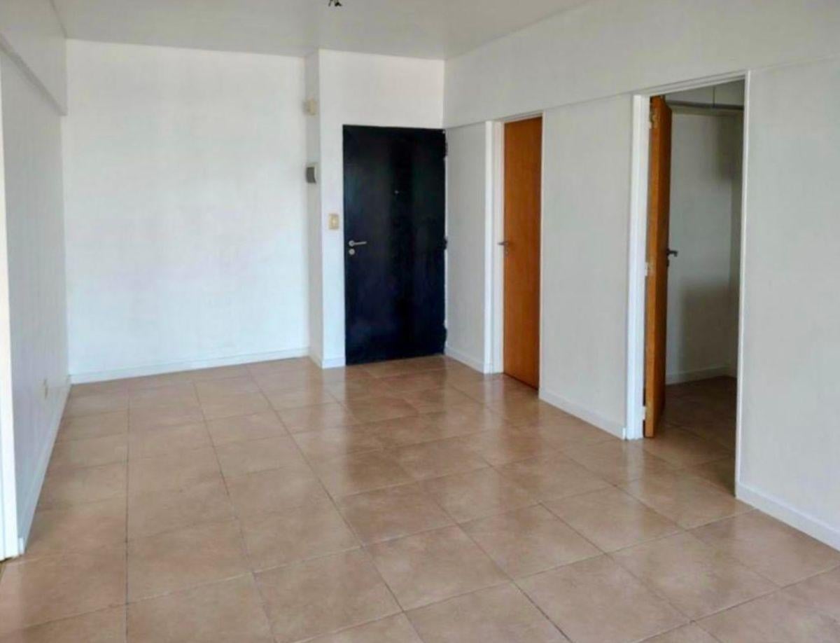 Foto de ALQUILER 2 AMBIENTES CON COCHERA Y AMENITIES EN TIGRE CENTRO, imagen 2