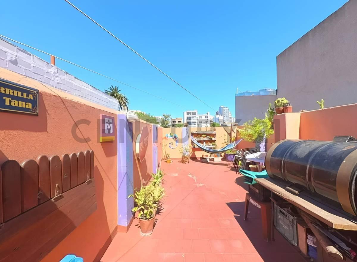 Foto de Venta PH 4 ambientes en Villa Urquiza – Terraza, 2 patios, sin expensas, imagen 2