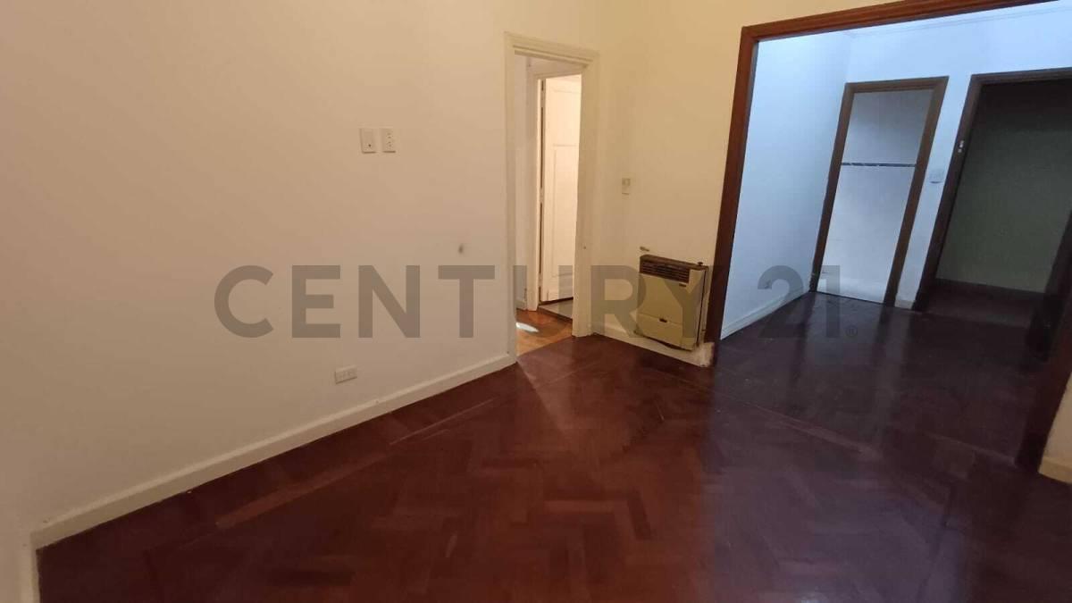 Foto de VENTA PH. 2 AMB. SAN TELMO, imagen 4