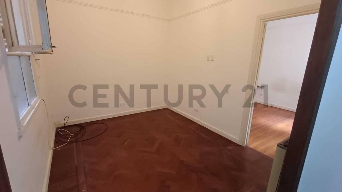 Foto de VENTA PH. 2 AMB. SAN TELMO, imagen 5