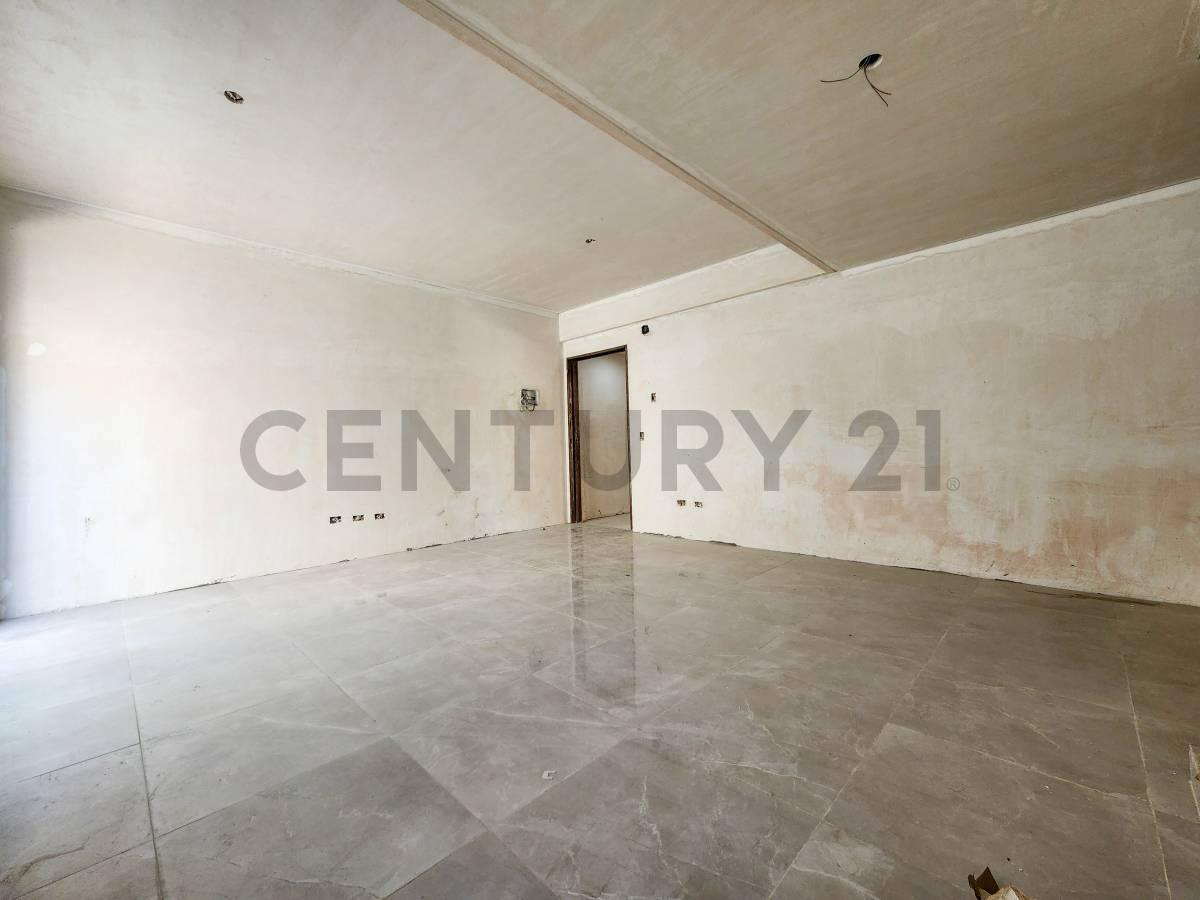 Foto de VENTA DEPARTAMENTO DOS AMB CON PATIO | ZONA BARRIO NAON, imagen 5