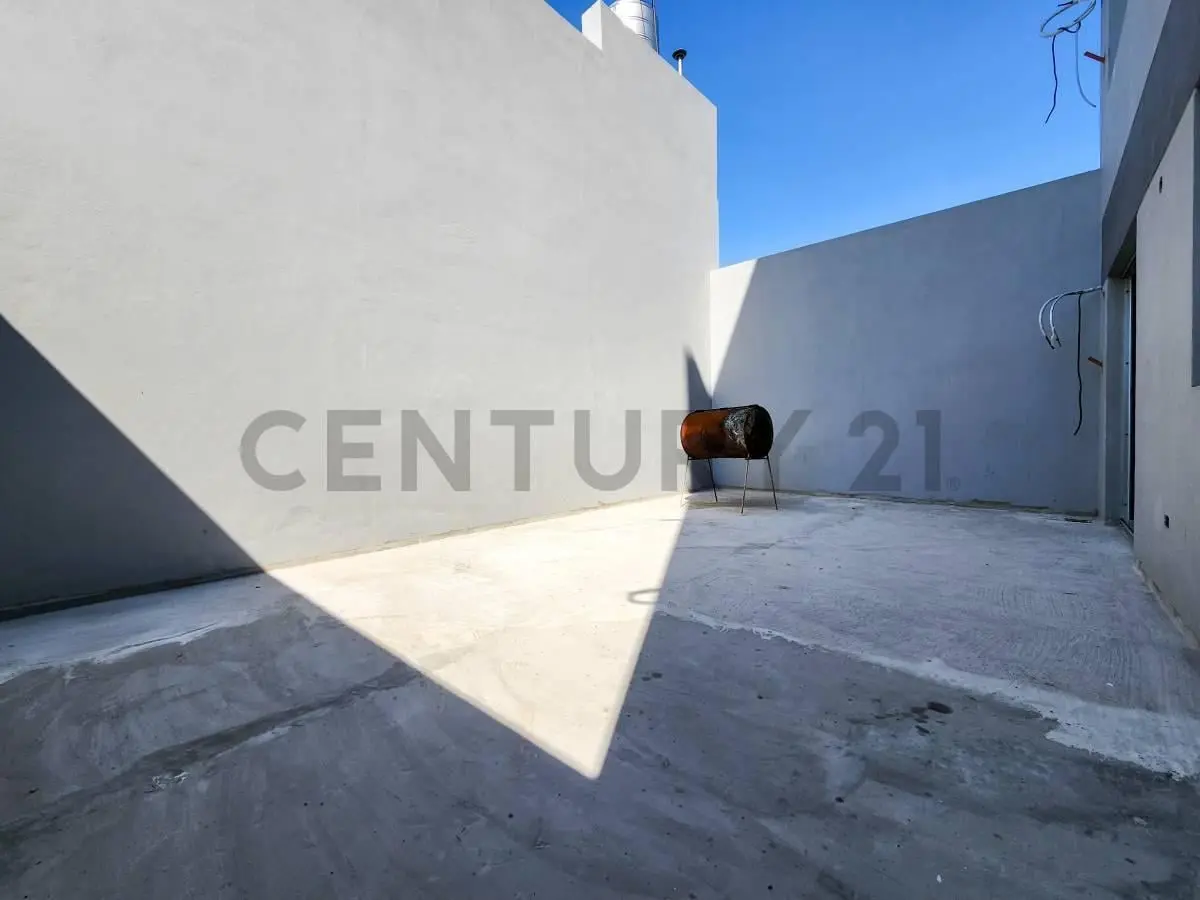 VENTA DEPARTAMENTO DOS AMB CON PATIO | ZONA BARRIO NAON 4