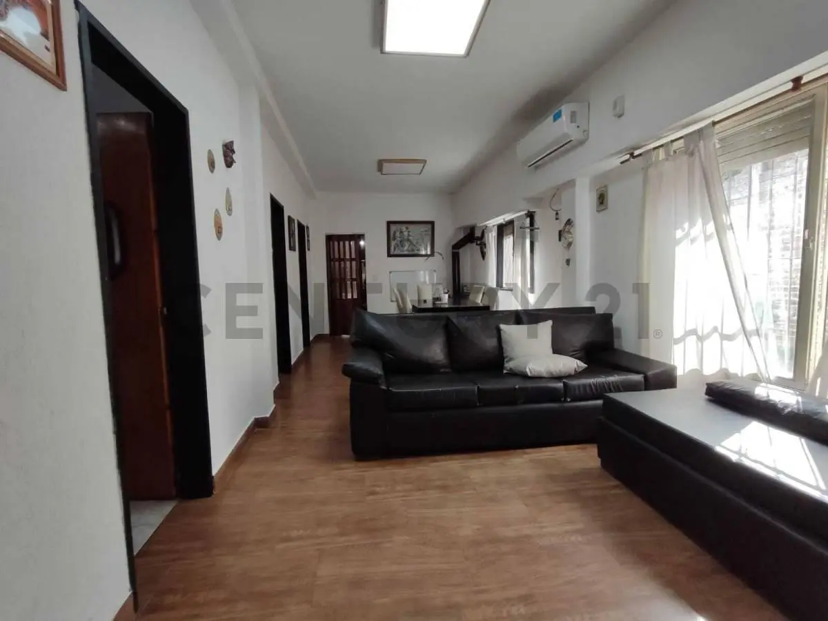 Casa en Venta 3 ambientes  S/Lote Propio – Villa Udaondo, Ituzaingó 3