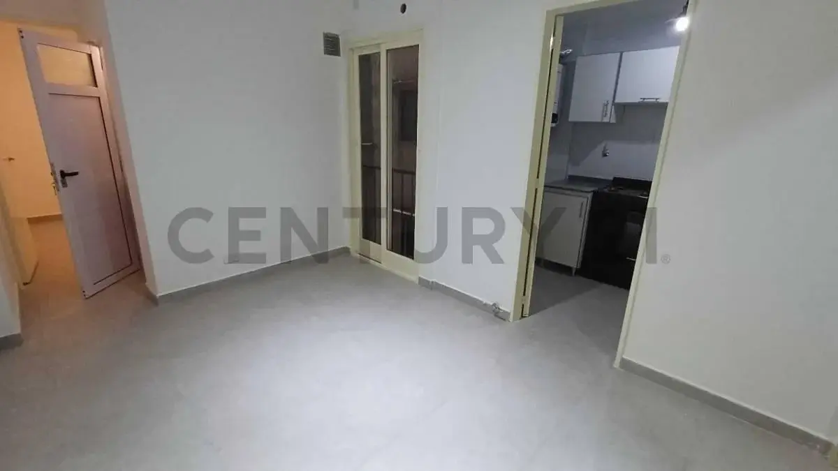 VENTA DEPTO. 2 AMB. CABALLITO SUR / PRIMERA JUNTA 3