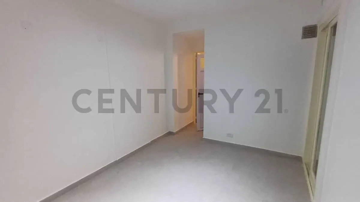 VENTA DEPTO. 2 AMB. CABALLITO SUR / PRIMERA JUNTA 4