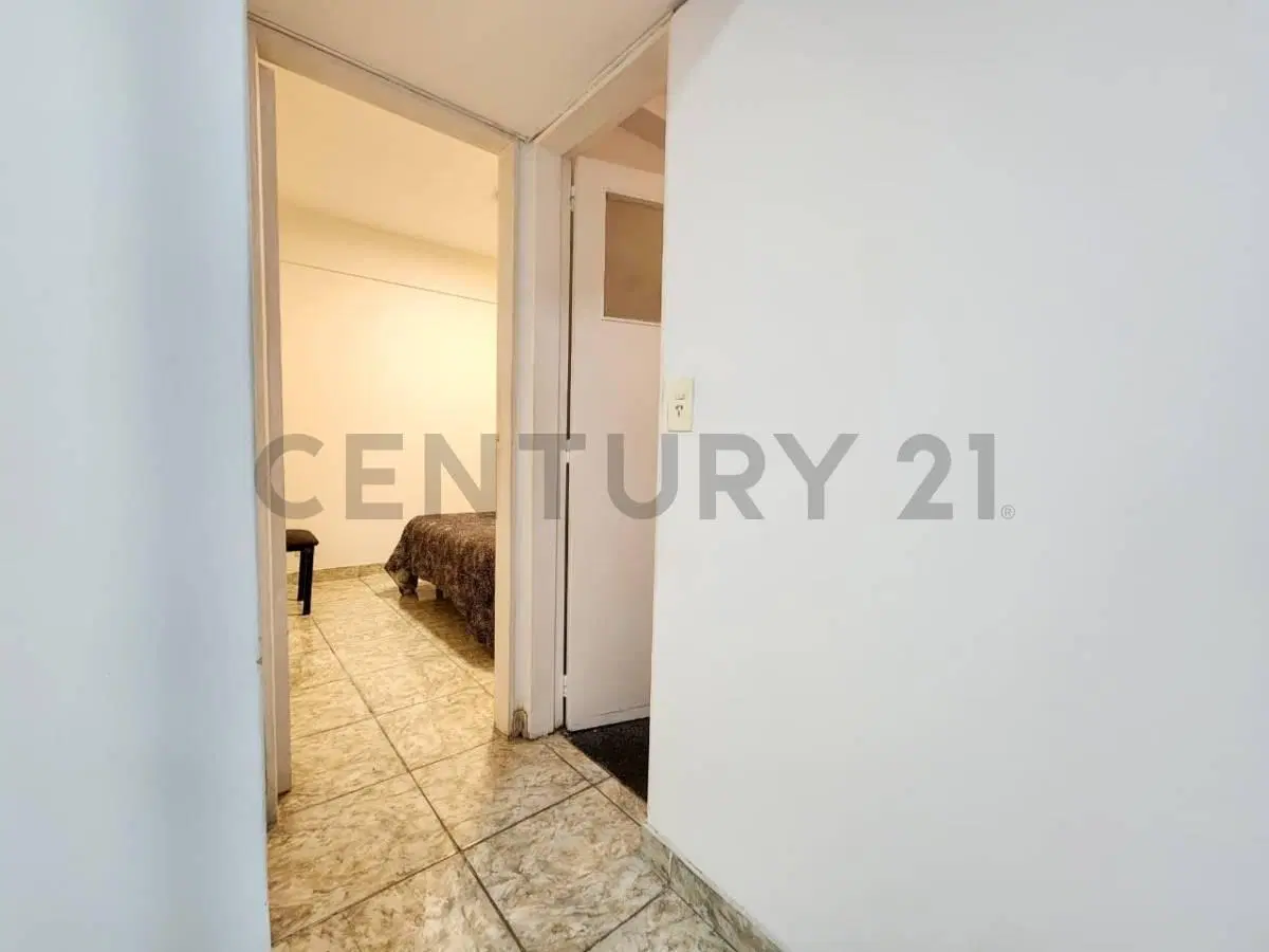 Departamento  2 Ambientes en Balvanera, Cocina Independiente, Bajas Expensas 4