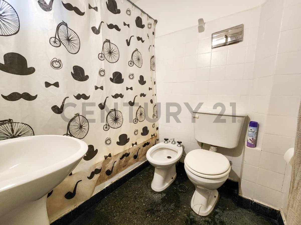 Foto de Departamento 2 Ambientes en Balvanera, Cocina Independiente, Bajas, imagen 3
