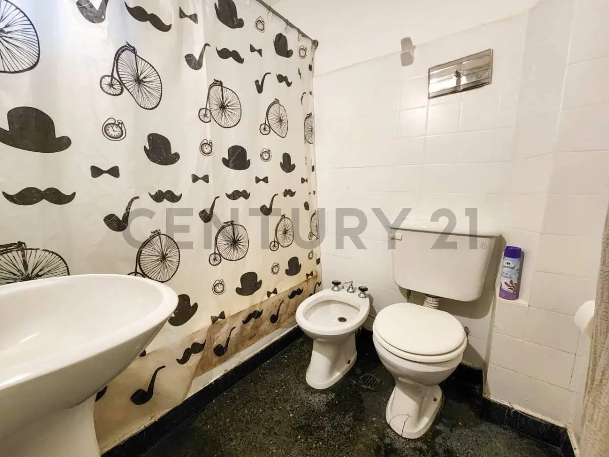 Departamento  2 Ambientes en Balvanera, Cocina Independiente, Bajas Expensas 3