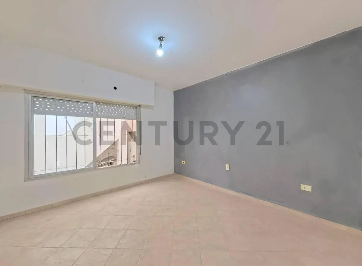 VENTA PH 3 Ambientes Luminoso al Frente con Entrada Independiente, Parrilla y Terraza Edificable 4