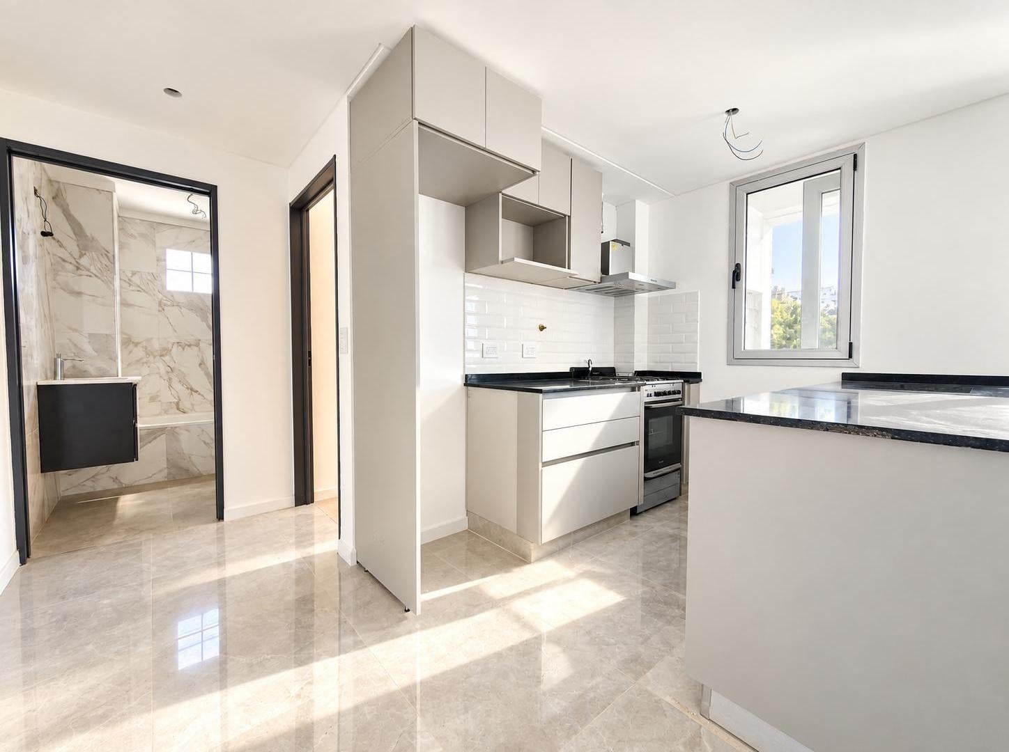 Foto de VENTA DEPARTAMENTO DOS AMB CON BALCON | ZONA BARRIO NAON, imagen 3