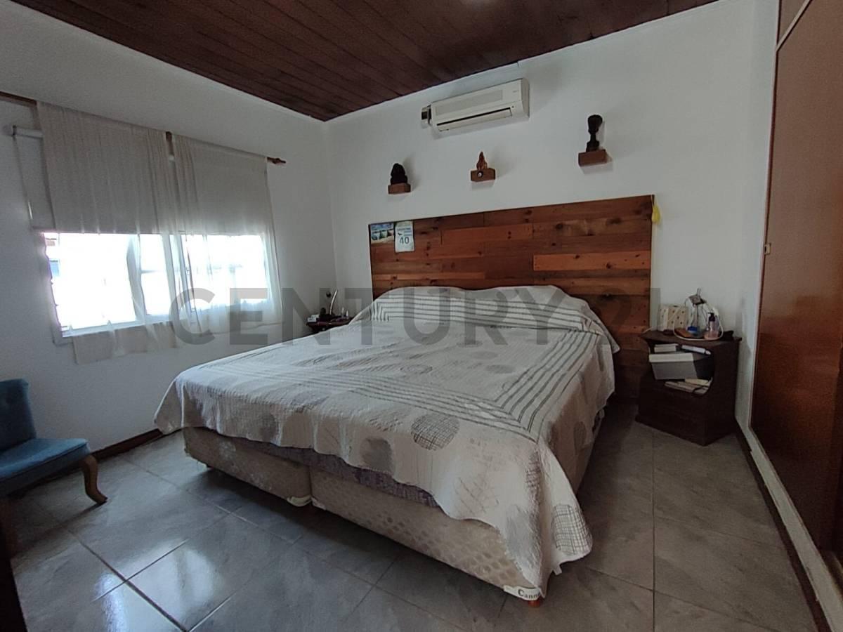 Foto de Casa en Venta 3 ambientes S/Lote Propio – Villa Udaondo, Ituzaingó, imagen 2