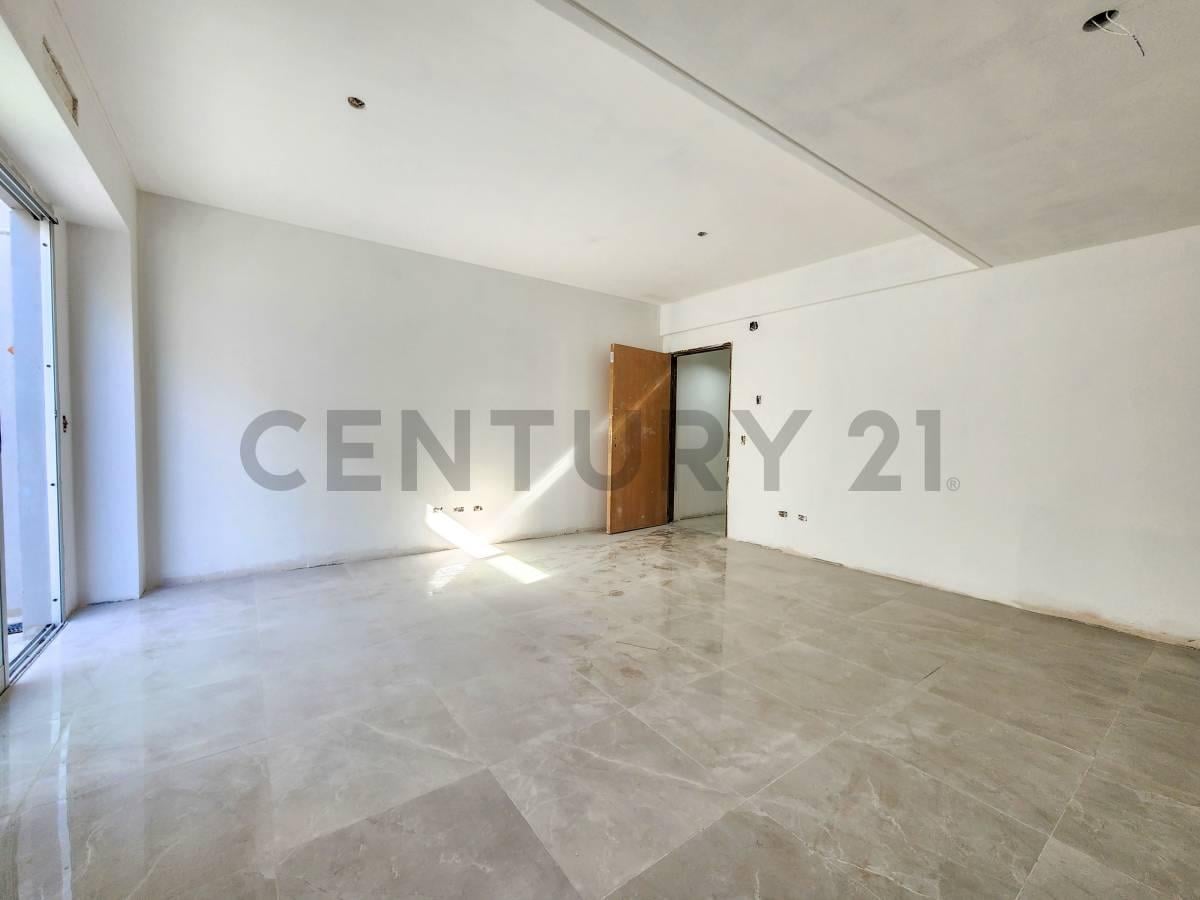 Foto de VENTA DEPARTAMENTO DOS AMB CON PATIO | ZONA BARRIO NAON, imagen 3