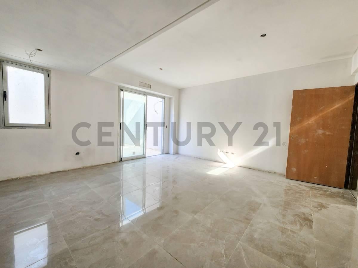 Foto de VENTA DEPARTAMENTO DOS AMB CON PATIO | ZONA BARRIO NAON, imagen 4
