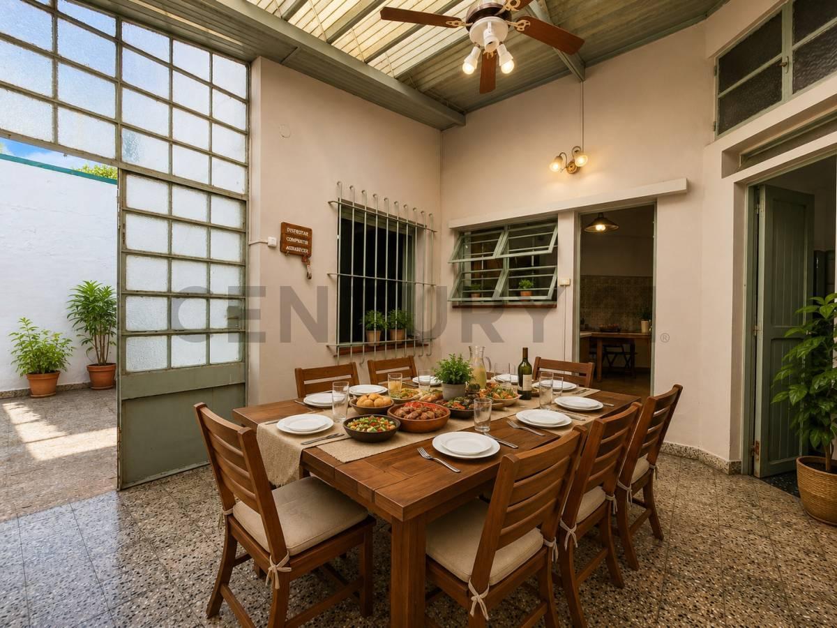 Foto de VENTA CASA DE 3 AMBIENTES | LOCAL COMERCIAL | TERRAZA | QUINCHO |, imagen 1