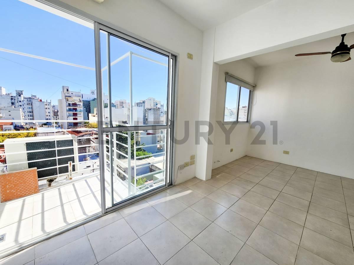 Foto de VENTA DEPARTAMENTO 3 AMBIENTES CON BALCÓN, VISTA ABIERTA Y BAJAS, imagen 4