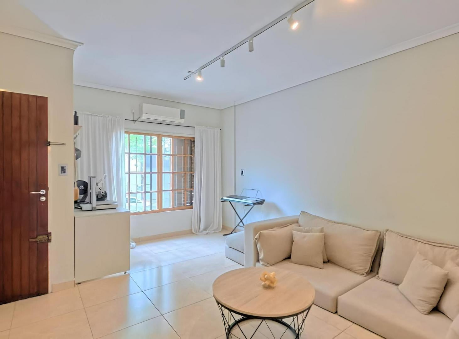 Foto de Excelente Casa en alquiler - Mataderos, imagen 2