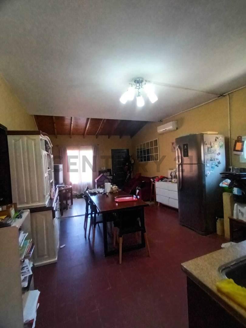 CASA EN VENTA BARRIO LAMBARÉ, MASCHWITZ