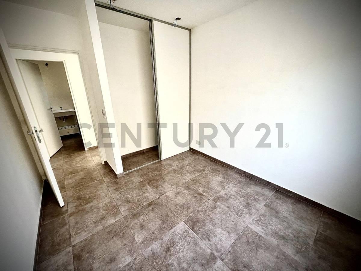 Venta Duplex 4 ambientes a estrenar - Ituzaingo Centro