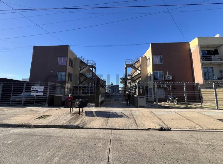 VENTA DE DEPARTAMENTO 2 AMBIENTE EN MORÓN - APTO CRÉDITO